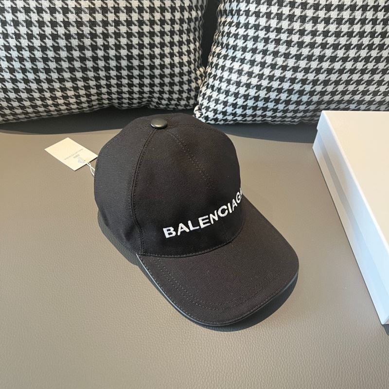 BALENCIAGA